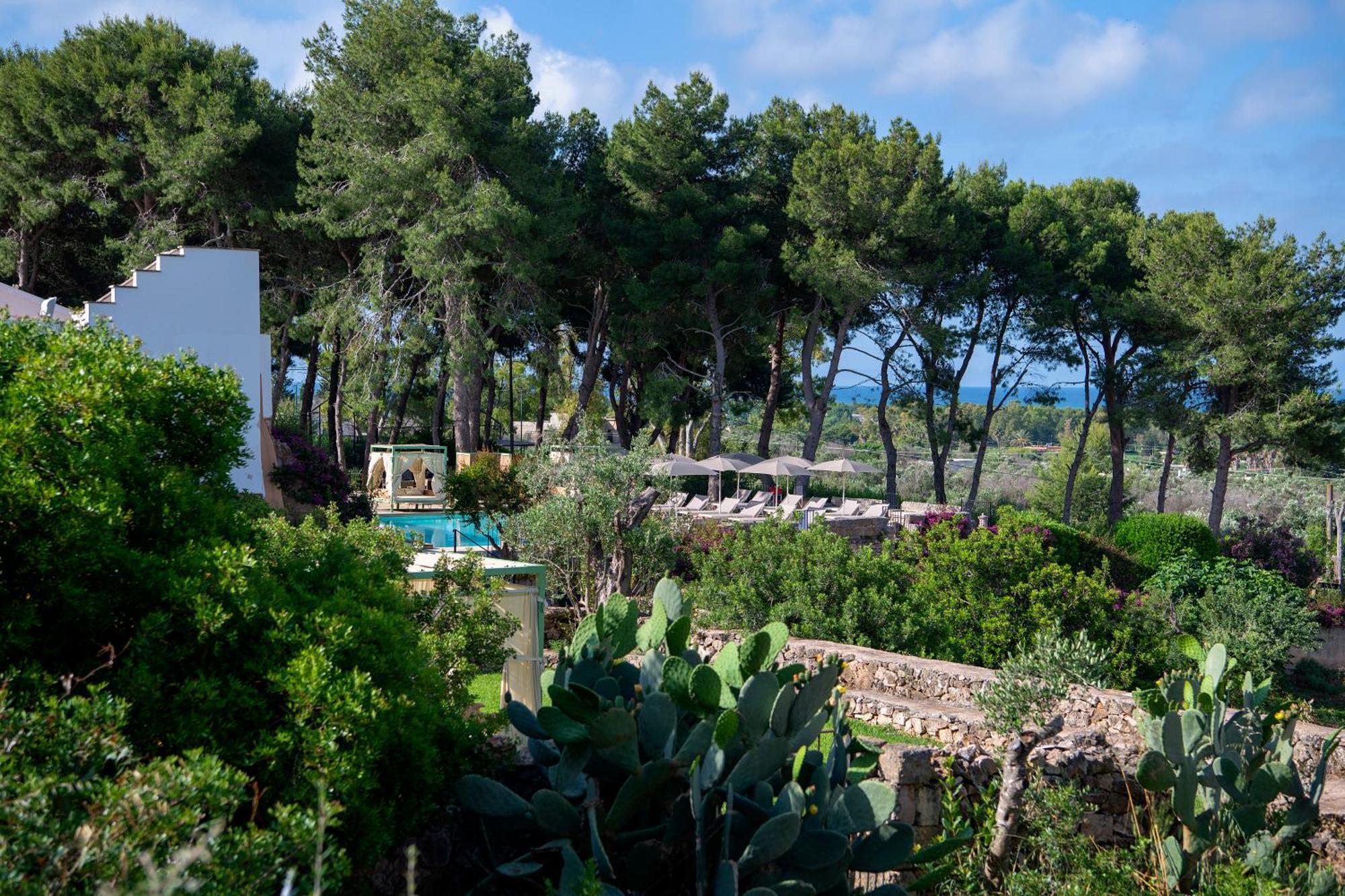Hotel Masseria Fontanelle Ugento Bagian luar foto